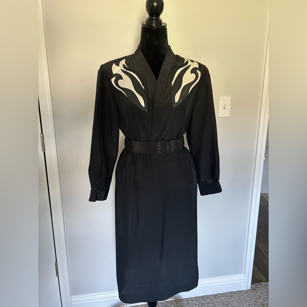 Vintage skirt set with belt